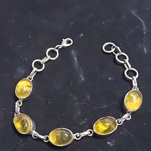 Yellow Cabochon Link Bracelet for Women - Silver-Tone Setting